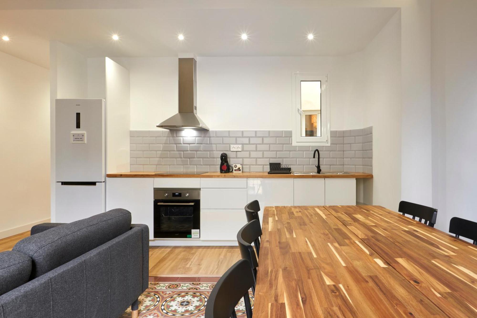 Comfortable Apartment Next To Apolo Theater バルセロナ エクステリア 写真