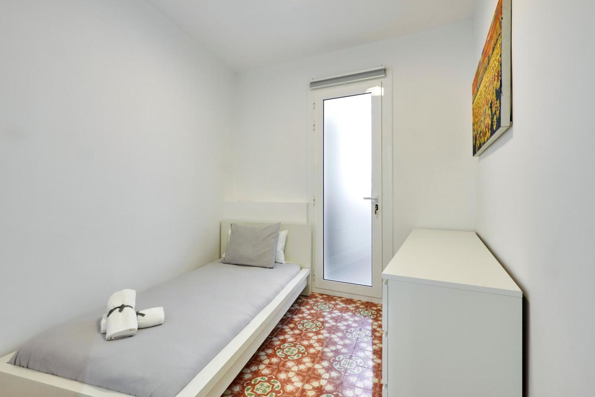Comfortable Apartment Next To Apolo Theater バルセロナ エクステリア 写真